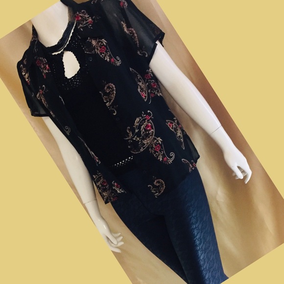 See through floral sheer blouse - Picture 6 of 7